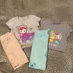 Bundle of Two Girl’s Children’s Place Short Outfits Size 8